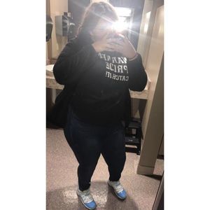 Meet your Posher, Selena